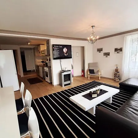 Nice & Cozy 4-rooms In Centrum Lejlighed Stavanger