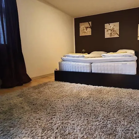 Lejlighed Nice & Cozy 4-rooms In Centrum