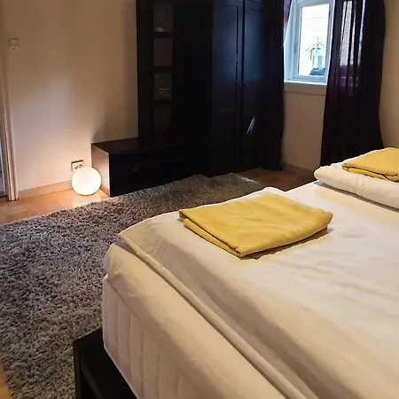 Nice & Cozy 4-rooms In Centrum Leilighet