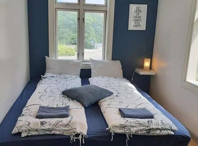 Nice & Cozy 4-rooms In Centrum Leilighet