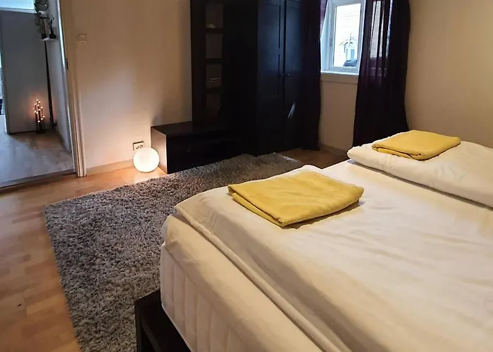 Nice & Cozy 4-rooms In Centrum Leilighet